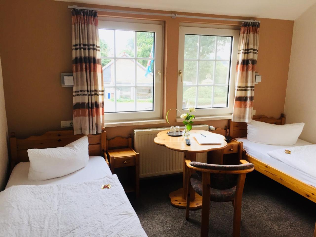 Hotel Wuelfers Gasthaus Gross Ippener Eksteriør billede